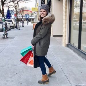 Meet your Posher, Emma